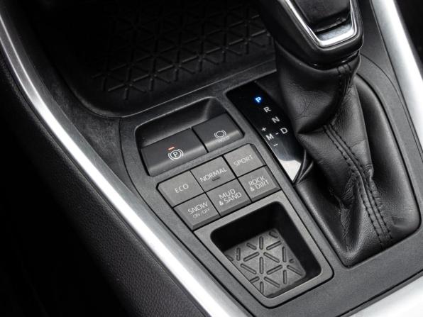 Toyota RAV4 V (XA50) с пробегом 2021 года, цена 2 900 000 рублей, 126359 км, внедорожник, Автокод Объявления