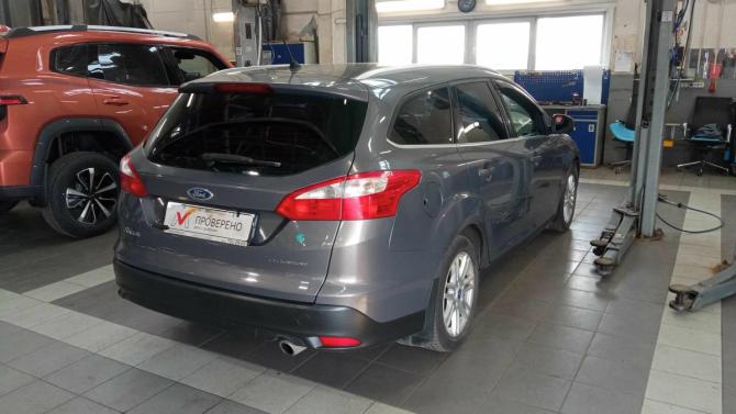 Ford Focus III с пробегом 2015 года, цена 820 000 рублей, 256080 км, хэтчбек, Автокод Объявления
