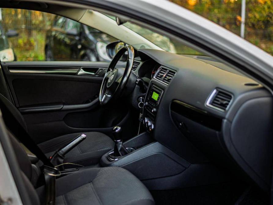 Volkswagen Jetta VI Рестайлинг Санкт-Петербург  - изображение 13