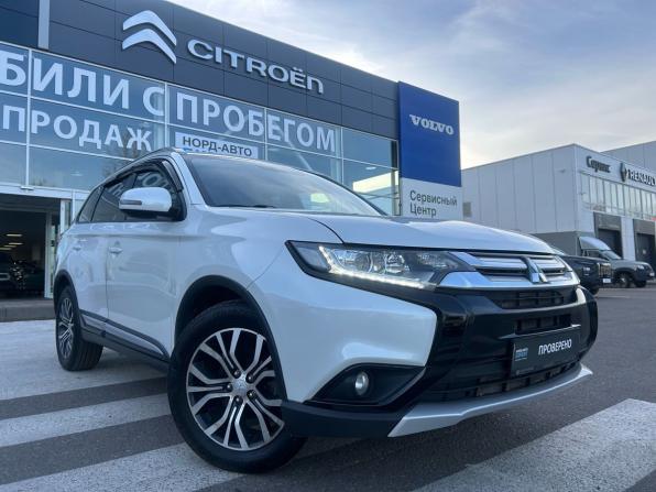 Mitsubishi Outlander III Рестайлинг 2 с пробегом 2015 года, цена 1 815 000 рублей, 118240 км, внедорожник, Автокод Объявления