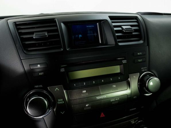 Toyota Highlander II (XU40) Рестайлинг с пробегом 2012 года, цена 1 884 000 рублей, 135054 км, внедорожник, Автокод Объявления