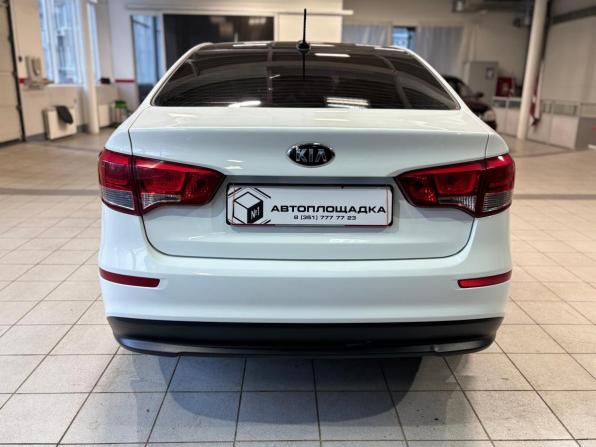 Kia Rio III Рестайлинг с пробегом 2017 года, цена 1 199 000 рублей, 108106 км, седан, Автокод Объявления