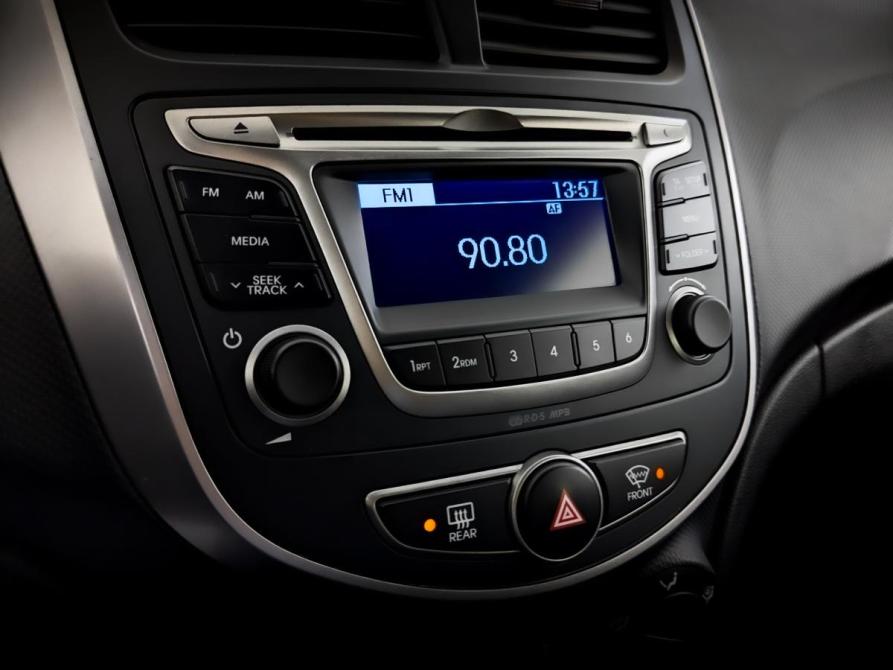 Hyundai Solaris I Рестайлинг Москва  - изображение 25