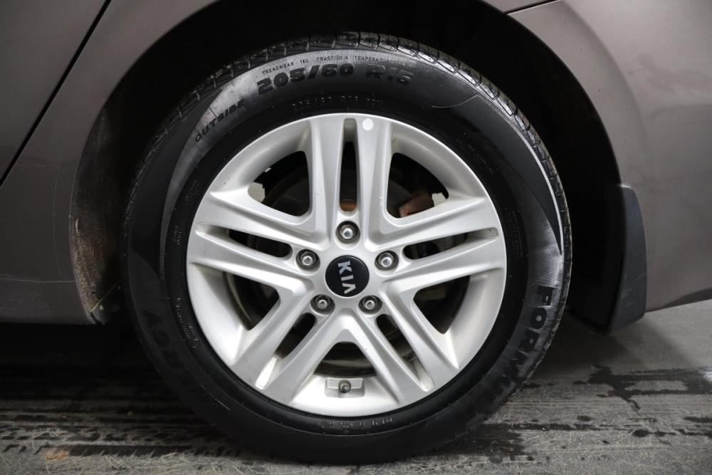 Kia Ceed III Санкт-Петербург  - изображение 16