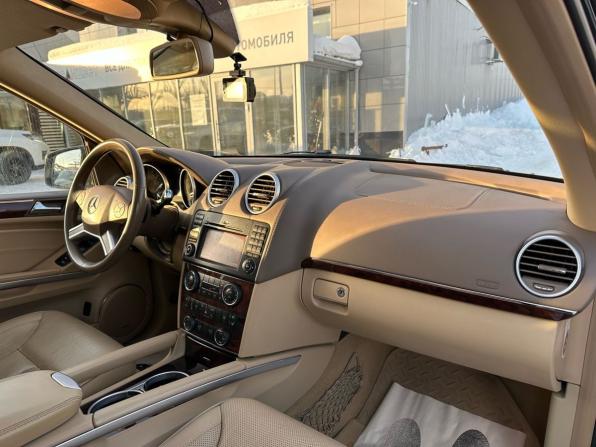 Mercedes-Benz GL-Класс I (X164) Рестайлинг с пробегом 2011 года, цена 1 690 000 рублей, 196865 км, внедорожник, Автокод Объявления