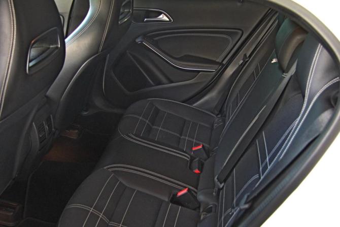 Mercedes-Benz GLA I (X156) с пробегом 2016 года, цена 2 398 700 рублей, 90228 км, внедорожник, Автокод Объявления