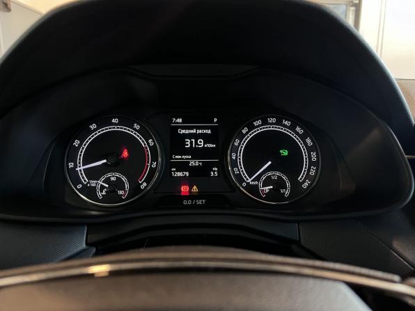 Skoda Rapid II с пробегом 2021 года, цена 1 600 000 рублей, 128650 км, лифтбек, Автокод Объявления