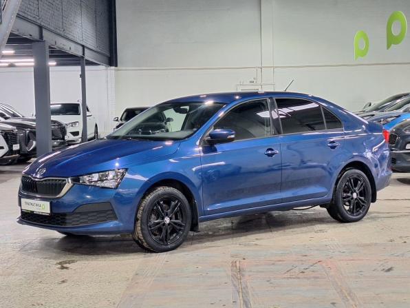 Skoda Rapid II с пробегом 2021 года, цена 1 445 000 рублей, 76042 км, лифтбек, Автокод Объявления
