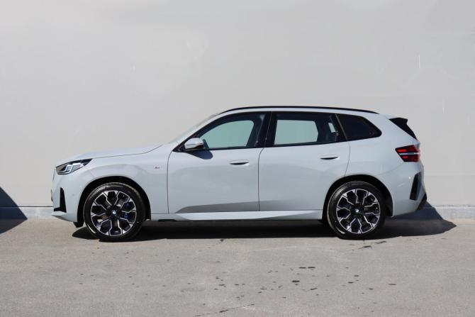 BMW X3 IV (G45/G48) с пробегом 2025 года, цена 8 099 000 рублей, 54 км, внедорожник, Автокод Объявления