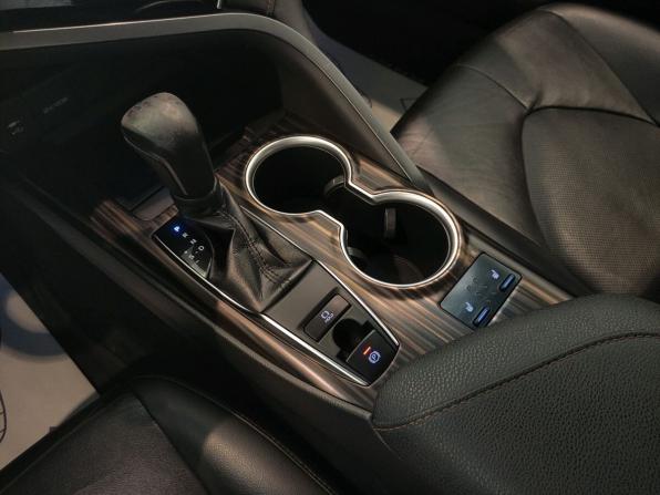 Toyota Camry VIII (XV70) с пробегом 2018 года, цена 2 139 000 рублей, 216524 км, седан, Автокод Объявления