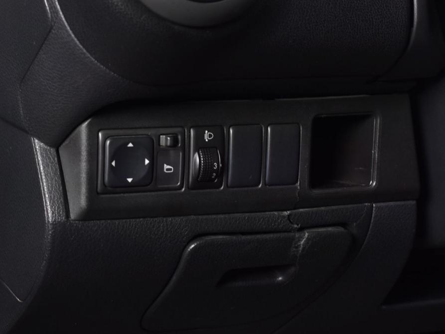 Nissan Note I Кемерово  - изображение 19
