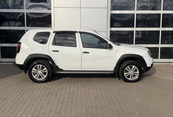 Renault Duster I Рестайлинг с пробегом 2017 года, цена 840 000 рублей, 195021 км, внедорожник, Автокод Объявления