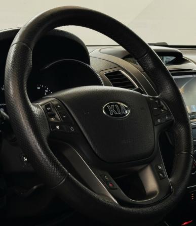 Kia Sorento II Рестайлинг с пробегом 2014 года, цена 1 450 000 рублей, 186825 км, внедорожник, Автокод Объявления
