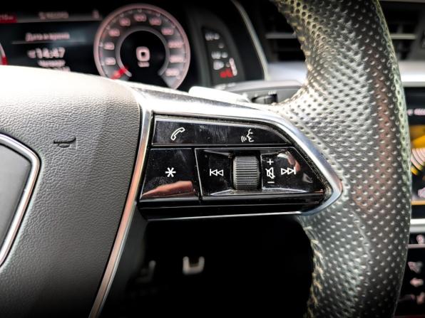 Audi A7 II (4K) с пробегом 2021 года, цена 5 690 000 рублей, 60000 км, лифтбек, Автокод Объявления
