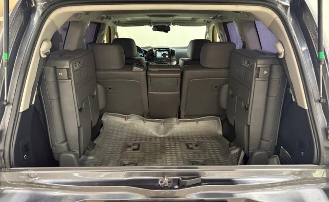 Toyota Land Cruiser 200 Series с пробегом 2010 года, цена 2 850 000 рублей, 288000 км, внедорожник, Автокод Объявления