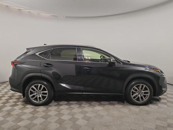 Lexus NX I Рестайлинг с пробегом 2018 года, цена 2 275 000 рублей, 220209 км, внедорожник, Автокод Объявления
