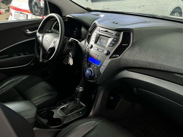 Hyundai Santa Fe III с пробегом 2012 года, цена 1 570 000 рублей, 201000 км, внедорожник, Автокод Объявления