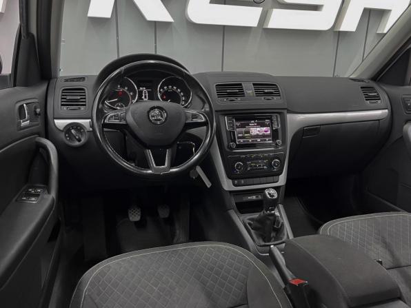 Skoda Yeti I Рестайлинг с пробегом 2016 года, цена 1 579 000 рублей, 115685 км, внедорожник, Автокод Объявления
