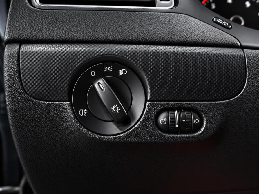 Volkswagen Jetta VI Тюмень  - изображение 15