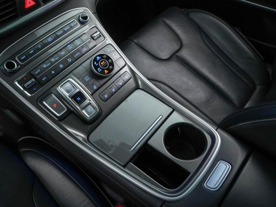 Hyundai Santa Fe IV Рестайлинг Москва  - изображение 18