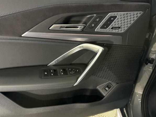 BMW X2 II (U10) с пробегом 2024 года, цена 6 300 000 рублей, 899 км, внедорожник, Автокод Объявления