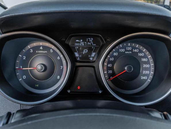 Hyundai Avante V с пробегом 2011 года, цена 992 610 рублей, 267147 км, седан, Автокод Объявления