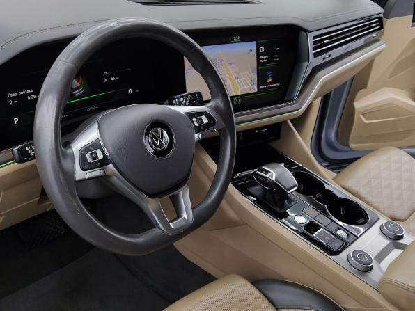 Volkswagen Touareg III с пробегом 2019 года, цена 3 600 000 рублей, 233000 км, внедорожник, Автокод Объявления