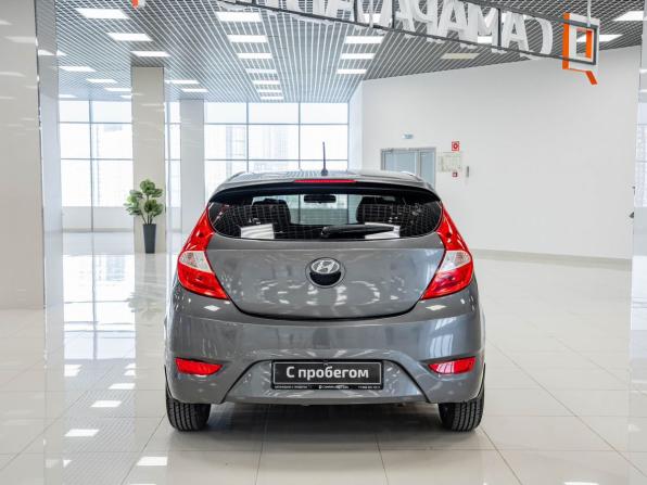 Hyundai Solaris I с пробегом 2013 года, цена 728 000 рублей, 156186 км, хэтчбек, Автокод Объявления