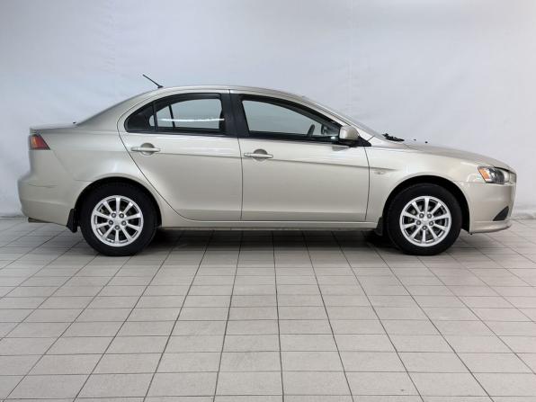 Mitsubishi Lancer X Рестайлинг с пробегом 2011 года, цена 779 000 рублей, 274486 км, седан, Автокод Объявления