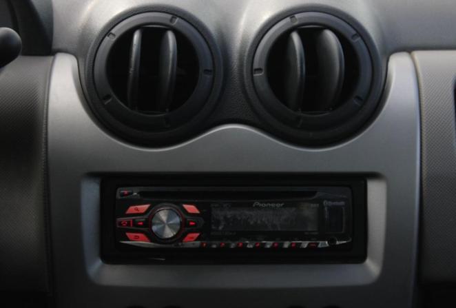 Renault Sandero I с пробегом 2012 года, цена 625 000 рублей, 206900 км, хэтчбек, Автокод Объявления