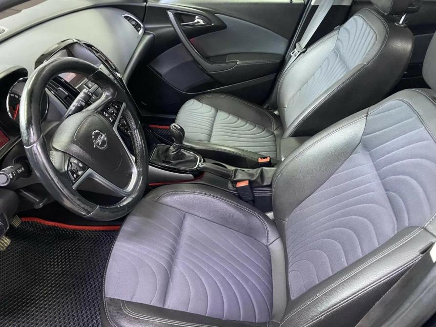 Opel Astra J Рестайлинг Набережные Челны  - изображение 9