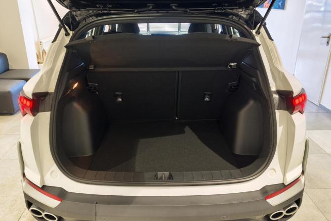 Новый Geely Coolray I Рестайлинг 2 2026 года, цена 2 674 990 рублей, внедорожник, Автокод Объявления