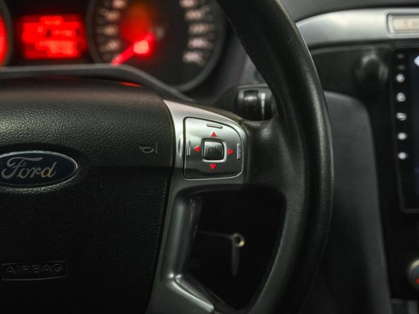 Ford S-MAX I с пробегом 2006 года, цена 699 000 рублей, 279069 км, минивэн, Автокод Объявления