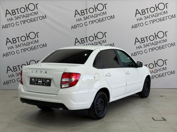 Lada (ВАЗ) Granta I Рестайлинг с пробегом 2021 года, цена 825 000 рублей, 61524 км, седан, Автокод Объявления