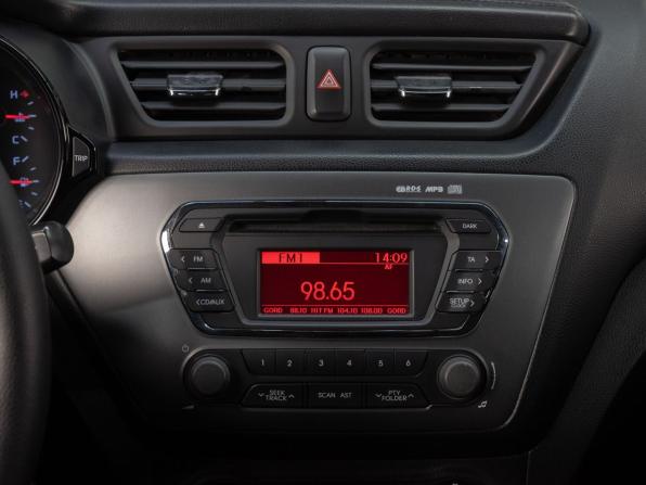 Kia Rio III с пробегом 2012 года, цена 999 000 рублей, 218570 км, седан, Автокод Объявления