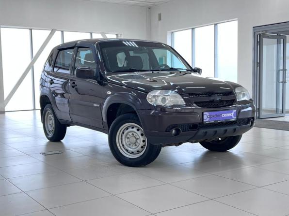 Chevrolet Niva I Рестайлинг с пробегом 2017 года, цена 760 000 рублей, 97727 км, внедорожник, Автокод Объявления