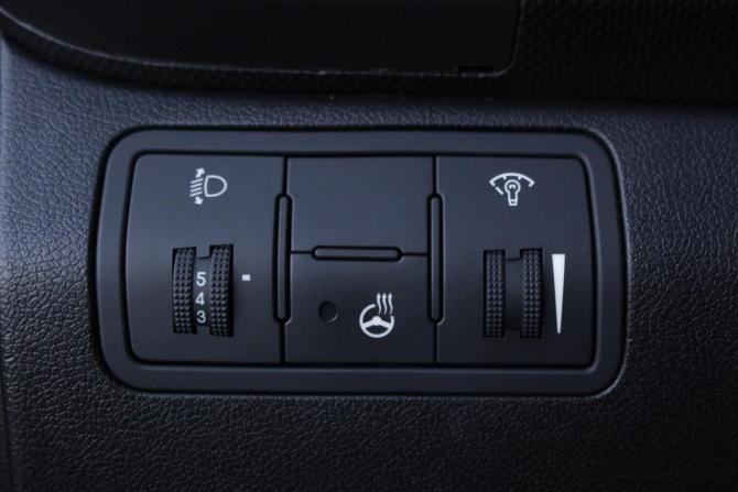 Hyundai Solaris I Рестайлинг с пробегом 2015 года, цена 1 245 000 рублей, 70282 км, хэтчбек, Автокод Объявления
