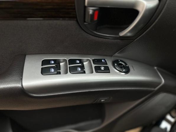 Hyundai Santa Fe II Рестайлинг с пробегом 2012 года, цена 1 090 000 рублей, 317325 км, внедорожник, Автокод Объявления