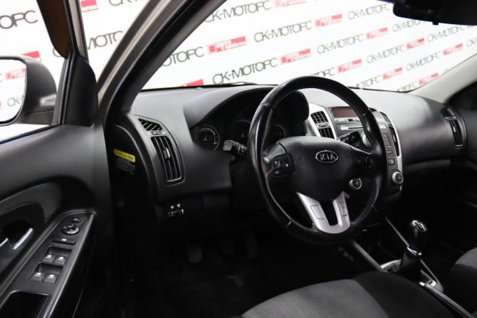 Kia Ceed I Рестайлинг с пробегом 2010 года, цена 775 170 рублей, 118044 км, хэтчбек, Автокод Объявления