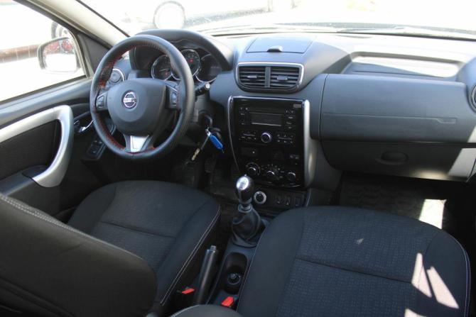Nissan Terrano III (D10) с пробегом 2017 года, цена 1 250 000 рублей, 137000 км, внедорожник, Автокод Объявления