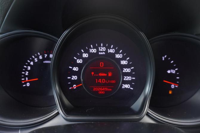 Kia Ceed II Рестайлинг с пробегом 2018 года, цена 1 295 000 рублей, 202648 км, универсал, Автокод Объявления
