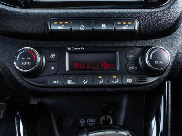 Kia Ceed II Рестайлинг с пробегом 2016 года, цена 1 521 200 рублей, 101586 км, универсал, Автокод Объявления