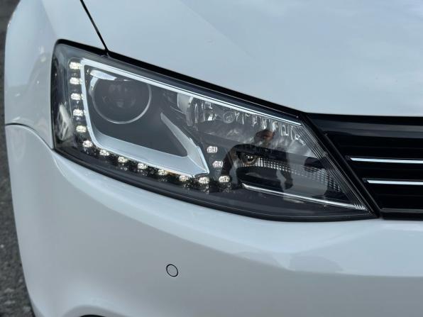 Volkswagen Jetta VI с пробегом 2013 года, цена 1 050 000 рублей, 119047 км, седан, Автокод Объявления