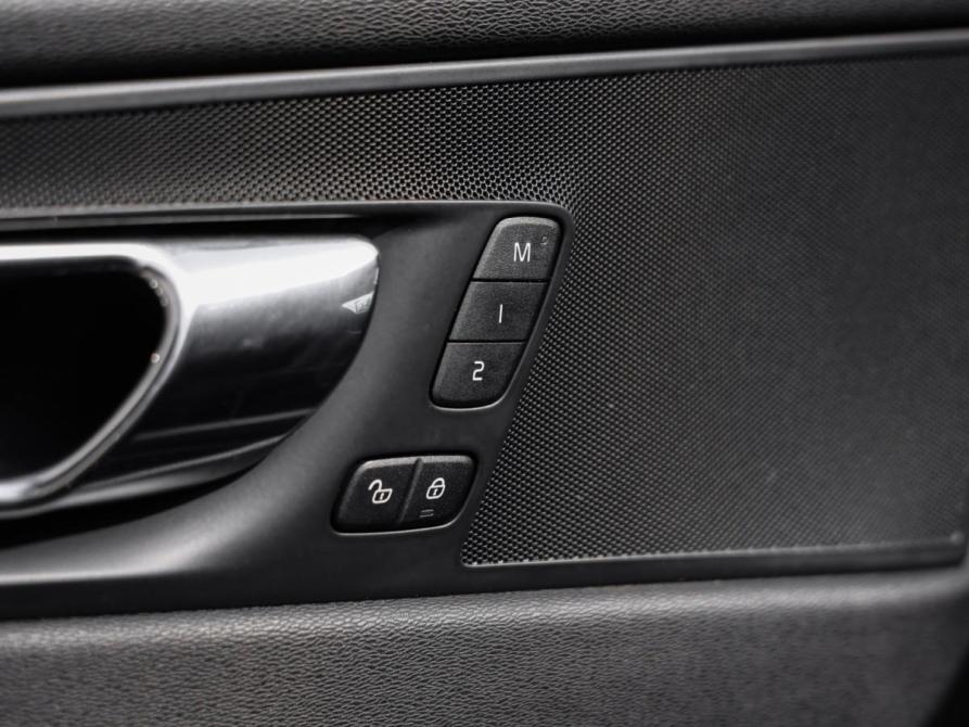 Volvo XC60 II Санкт-Петербург  - изображение 25