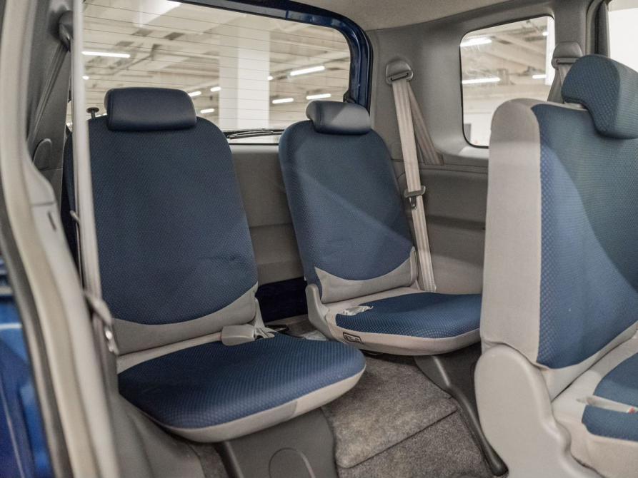 Toyota Sienta I Красноярск  - изображение 8