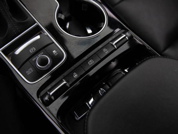 Kia Stinger I Рестайлинг с пробегом 2021 года, цена 3 400 000 рублей, 49936 км, лифтбек, Автокод Объявления