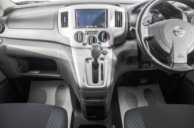 Nissan NV200 с пробегом 2019 года, цена 1 799 000 рублей, 210000 км, минивэн, Автокод Объявления