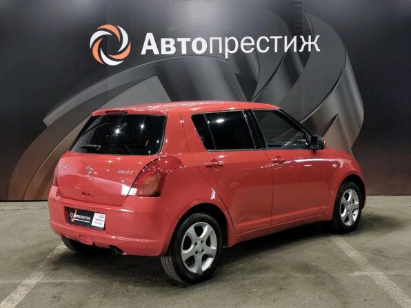 Suzuki Swift III с пробегом 2007 года, цена 580 000 рублей, 174385 км, хэтчбек, Автокод Объявления