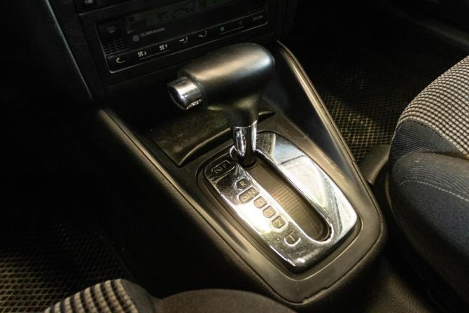 Volkswagen Golf IV с пробегом 2000 года, цена 550 000 рублей, 379755 км, хэтчбек, Автокод Объявления
