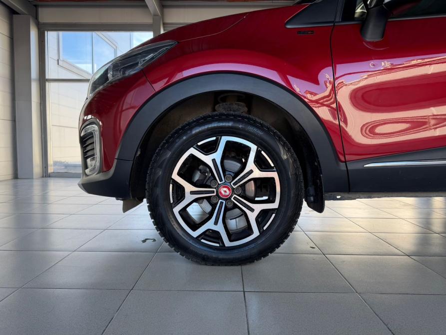 Renault Kaptur I Березовский  - изображение 16